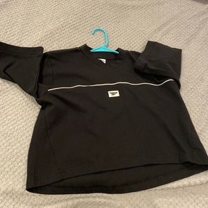 Cute Reebok 90s inspired wide drop arm sleeve